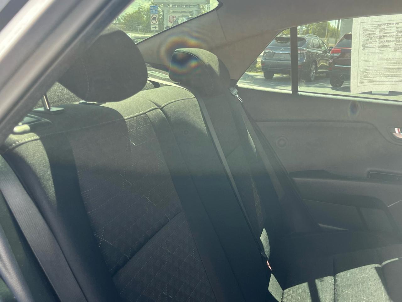 Kia Rios Ivt - Thumbnail 15