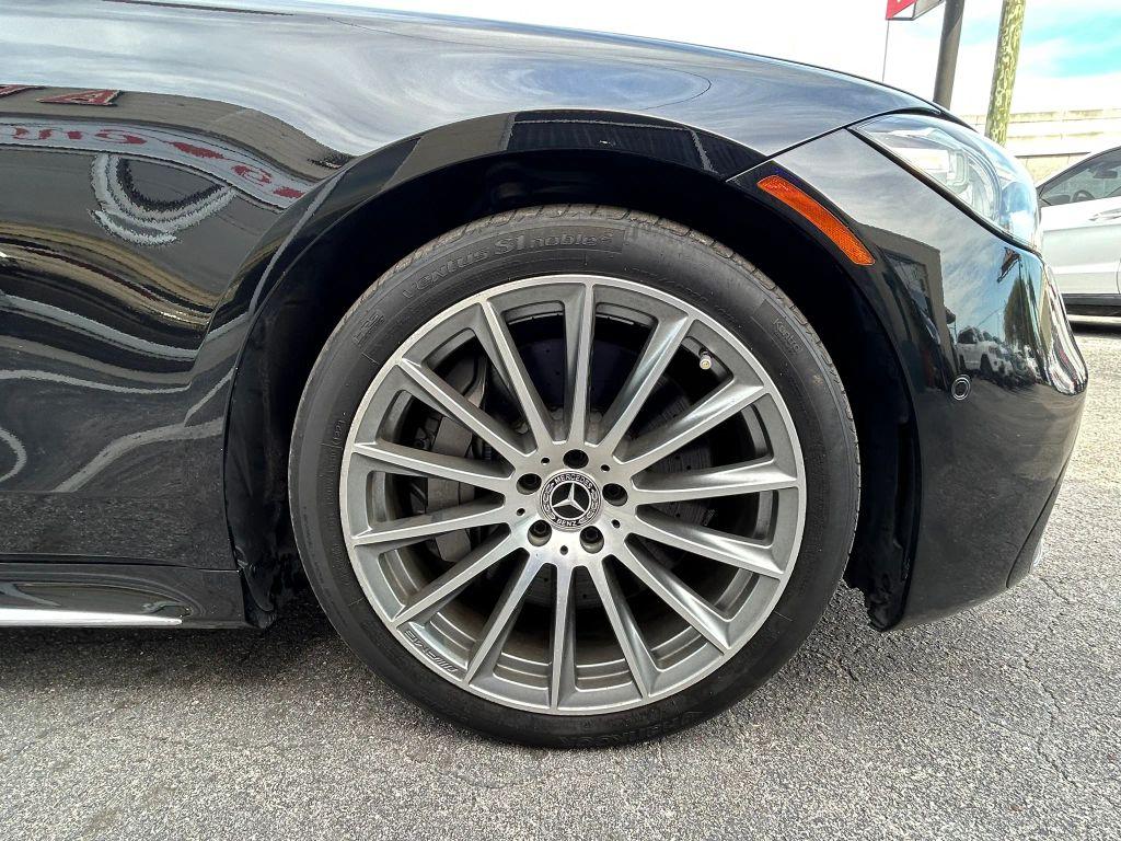 Mercedes-Benz S-Class - Thumbnail 2