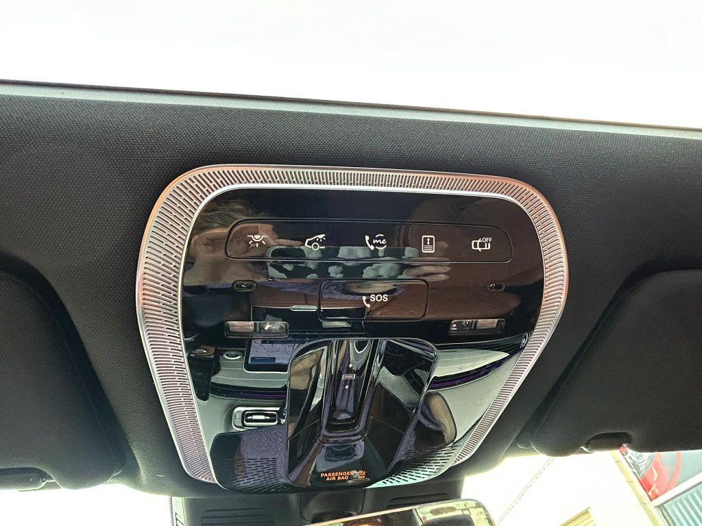 Mercedes-Benz S-Class - Thumbnail 19