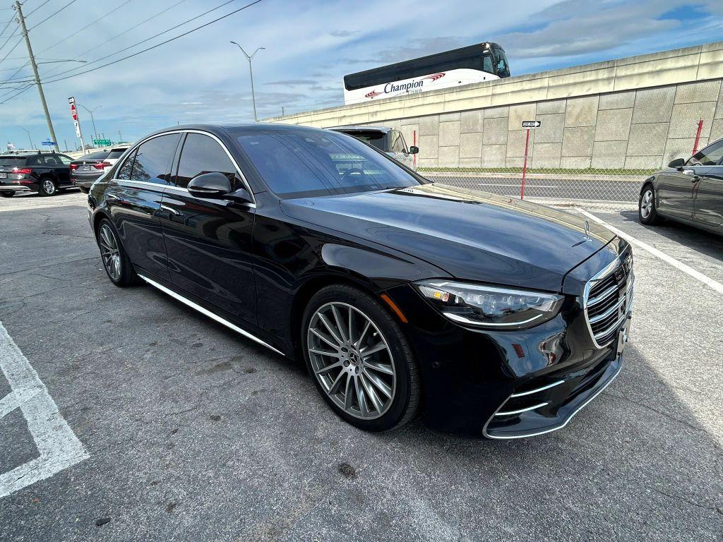 Mercedes-Benz S-Class - Thumbnail 8