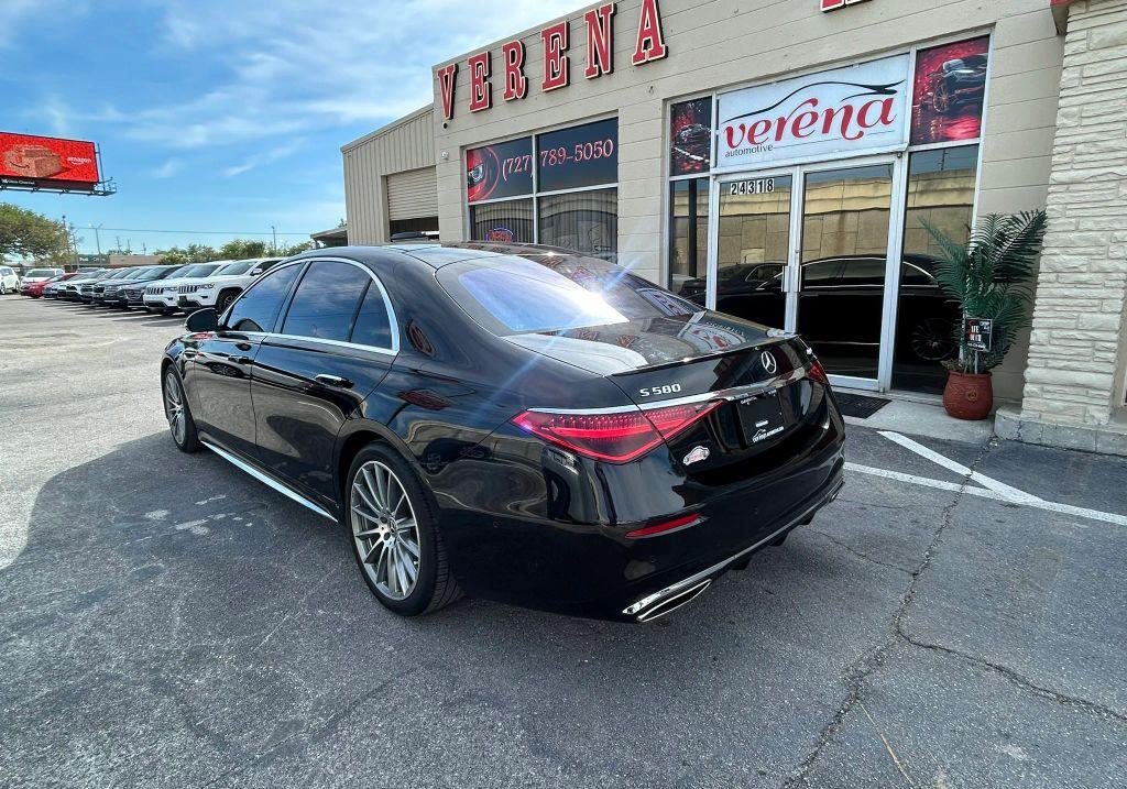 Mercedes-Benz S-Class - Thumbnail 6