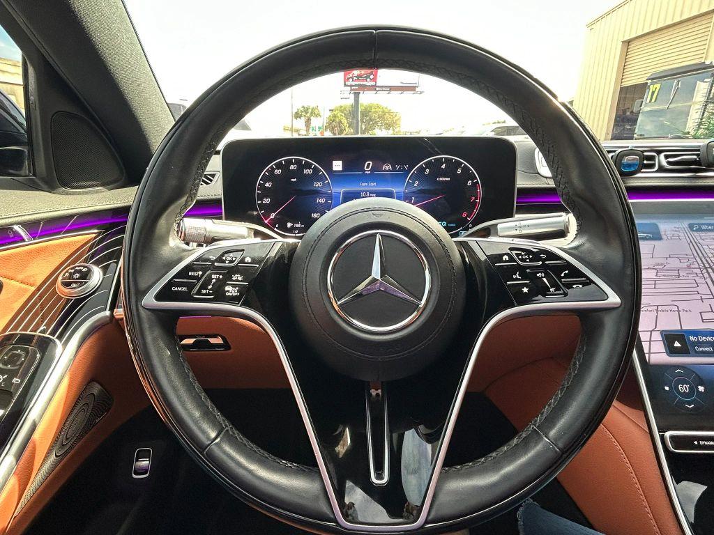 Mercedes-Benz S-Class - Thumbnail 13
