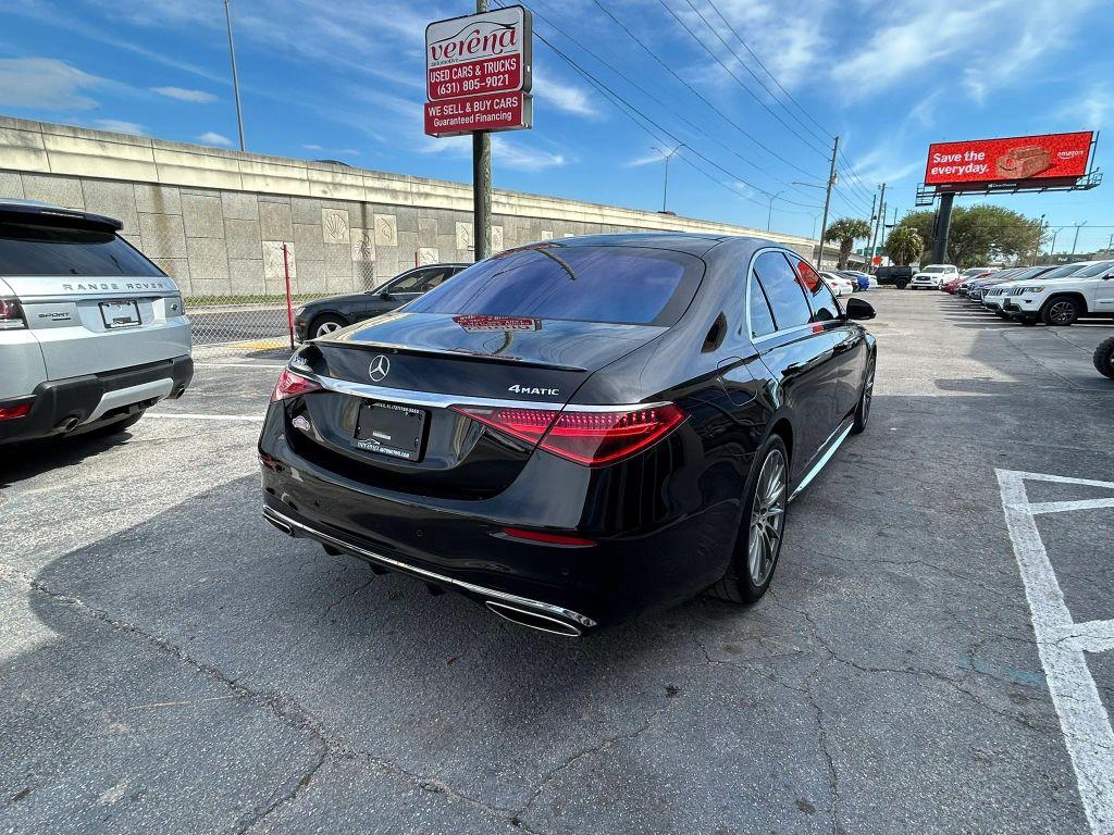 Mercedes-Benz S-Class - Thumbnail 7