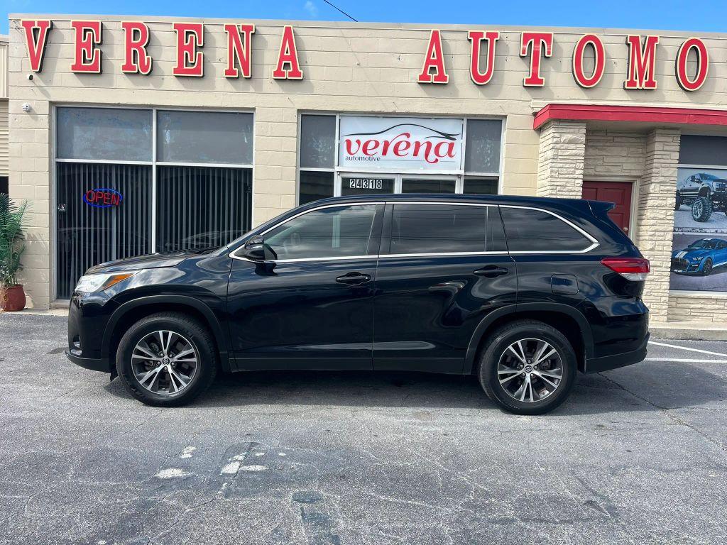 Toyota Highlander - Thumbnail 4