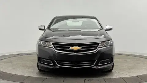 Chevrolet Impala Premier - Thumbnail 3