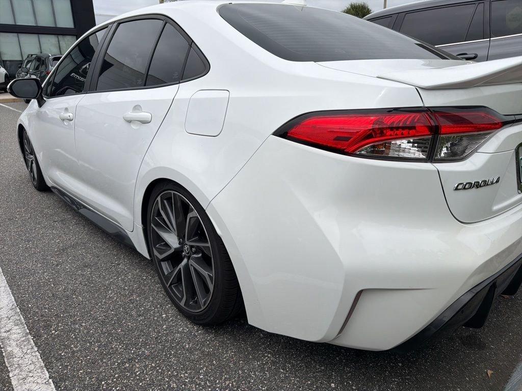 Toyota Corolla Se - Thumbnail 7