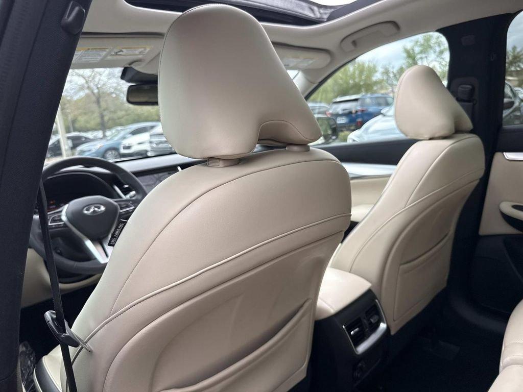 Infiniti Qx50 Essential - Thumbnail 15