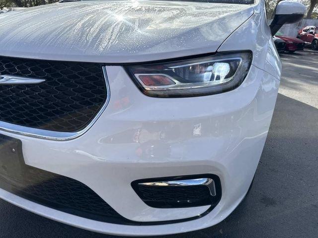 Chrysler Pacifica Touring L - Thumbnail 11