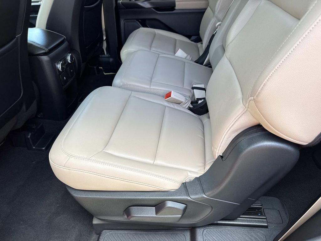 Ford Explorer Xlt - Thumbnail 16