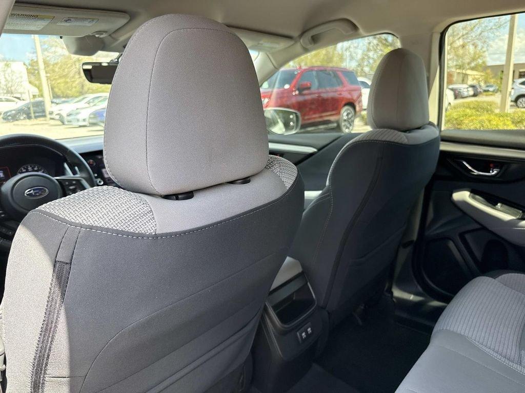 Subaru Outback Premium - Thumbnail 15