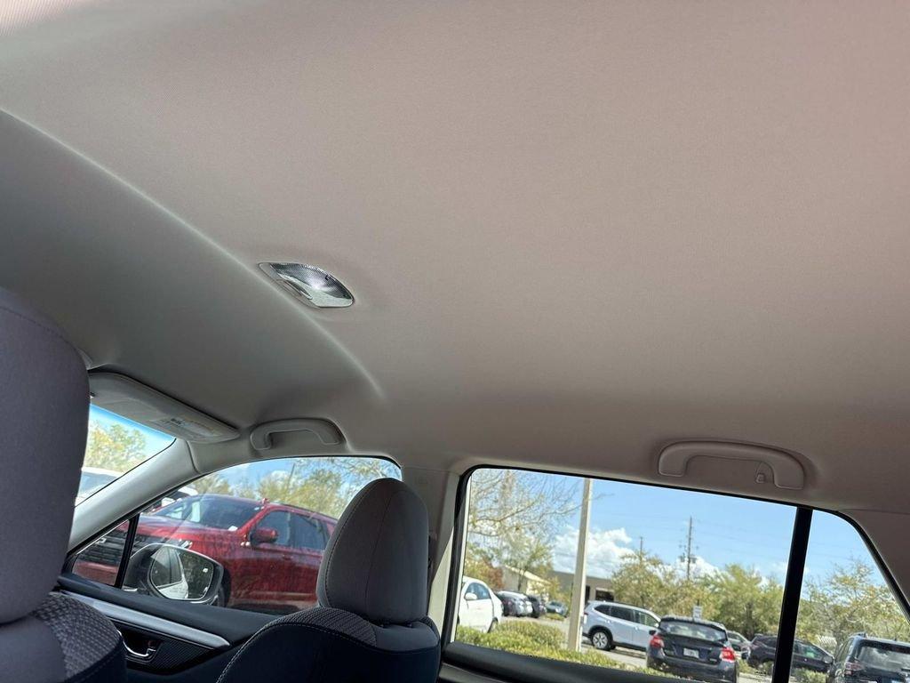 Subaru Outback Premium - Thumbnail 18