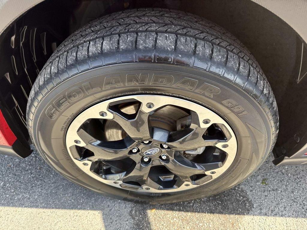 Subaru Crosstrek Premium - Thumbnail 11
