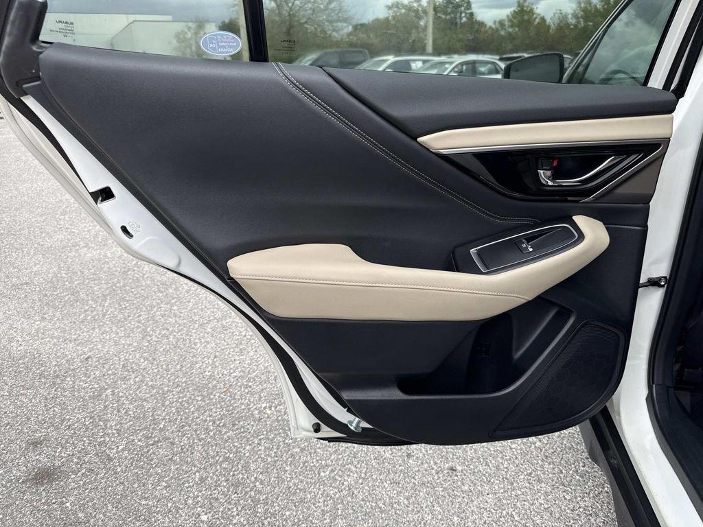 Subaru Outback Limited - Thumbnail 14