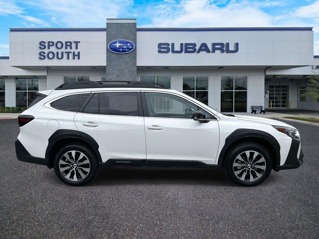 Subaru Outback Limited - Thumbnail 3