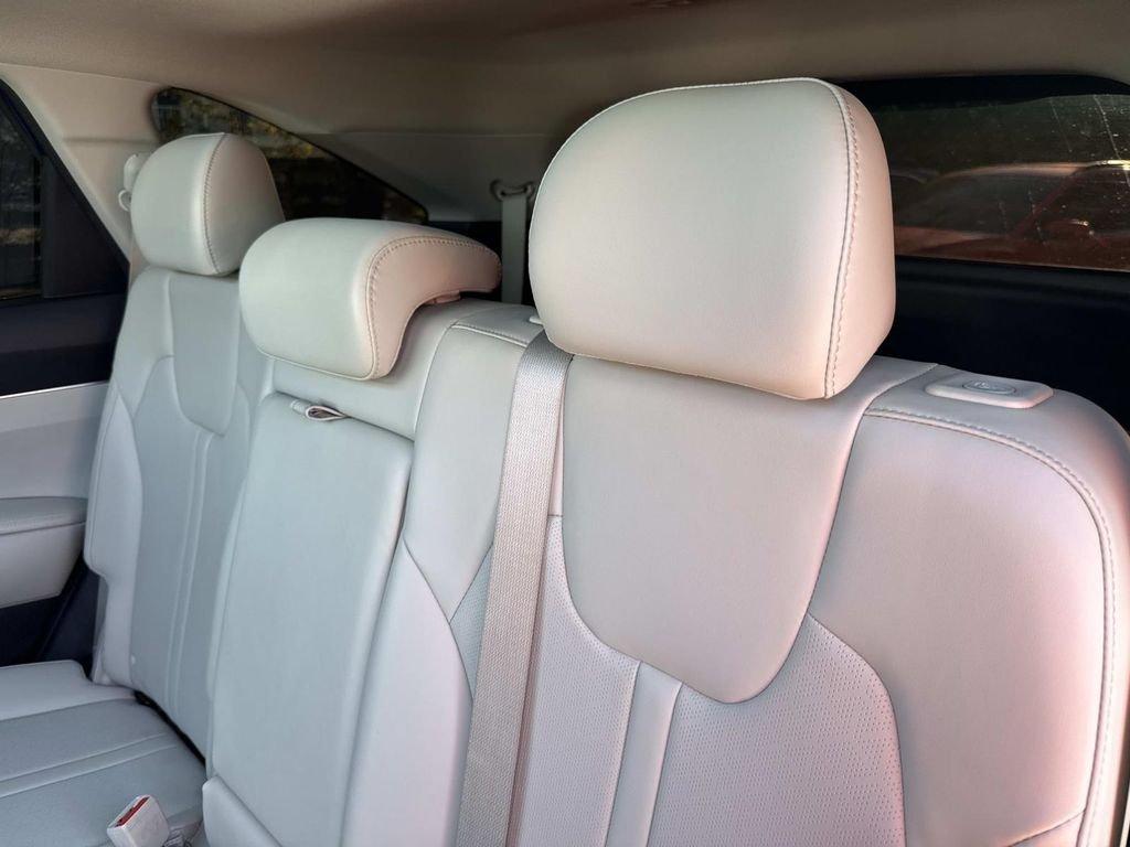 Kia Sorento S - Thumbnail 16