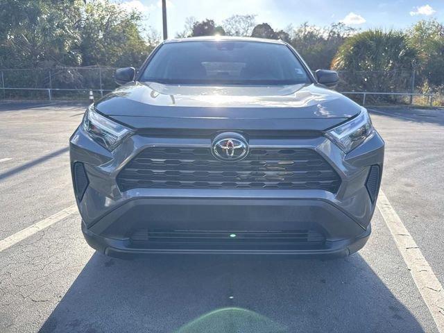 Toyota Rav4 Le - Thumbnail 10