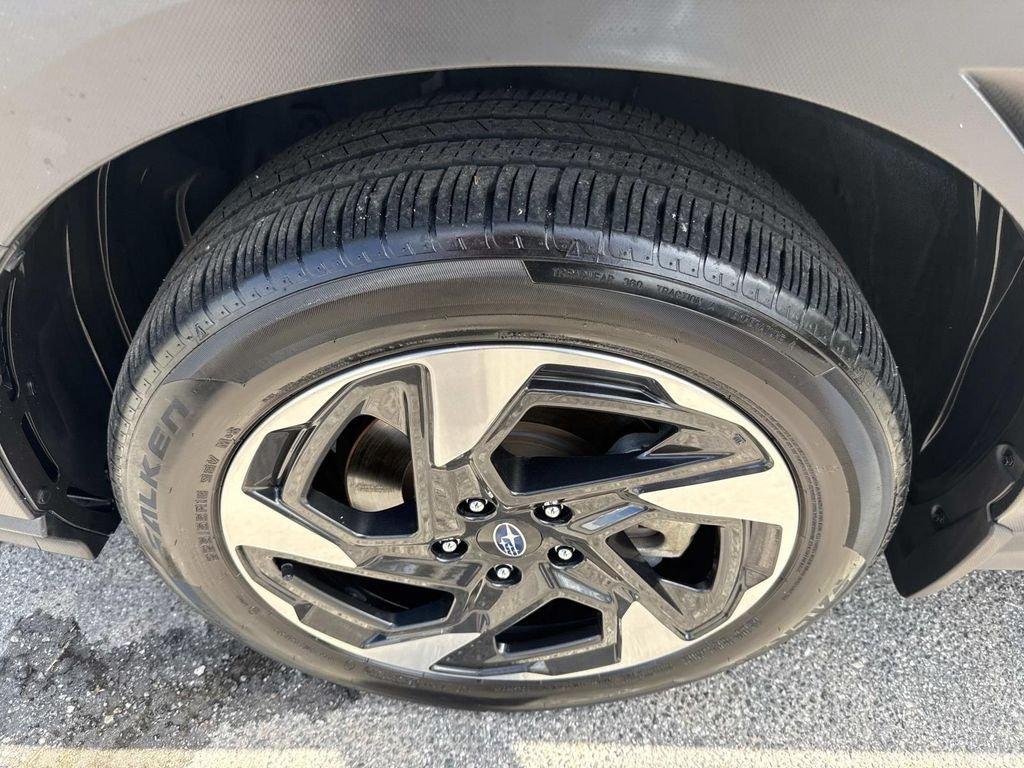 Subaru Crosstrek Limited - Thumbnail 11