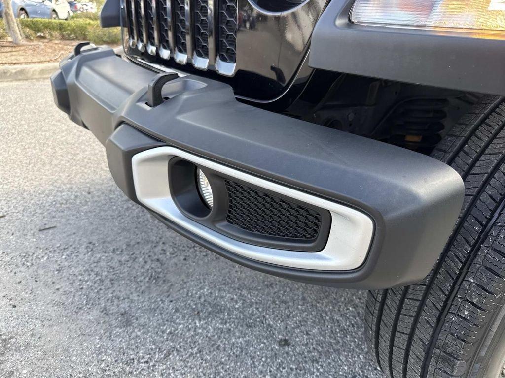 Jeep Gladiator Sport - Thumbnail 13