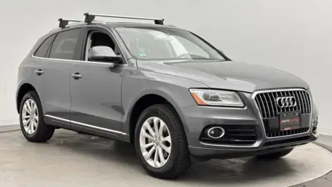 Audi Q5 Premium - Thumbnail 4