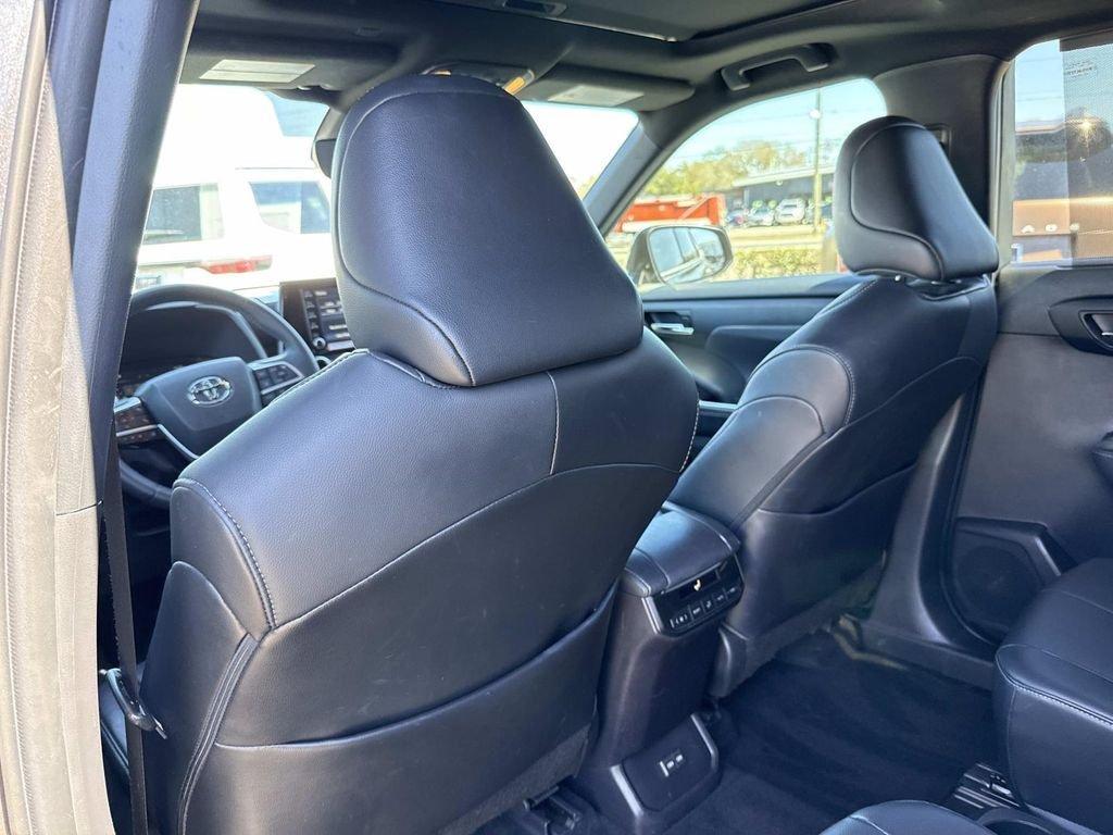 Toyota Highlander Xse - Thumbnail 15