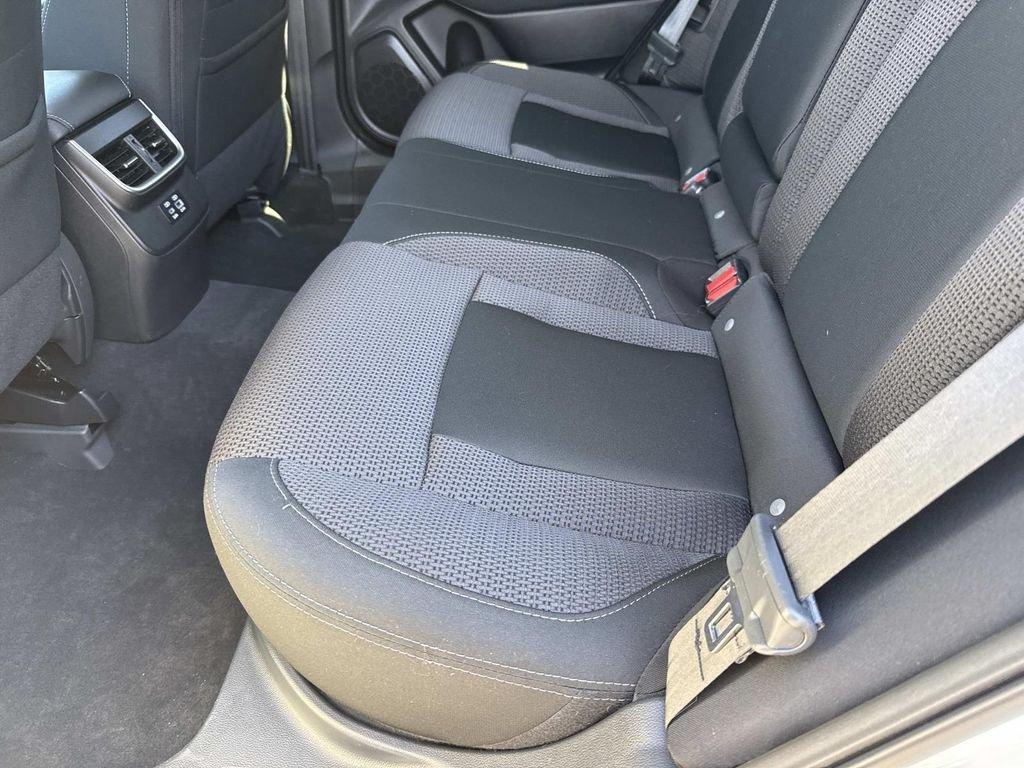 Subaru Outback Premium - Thumbnail 15