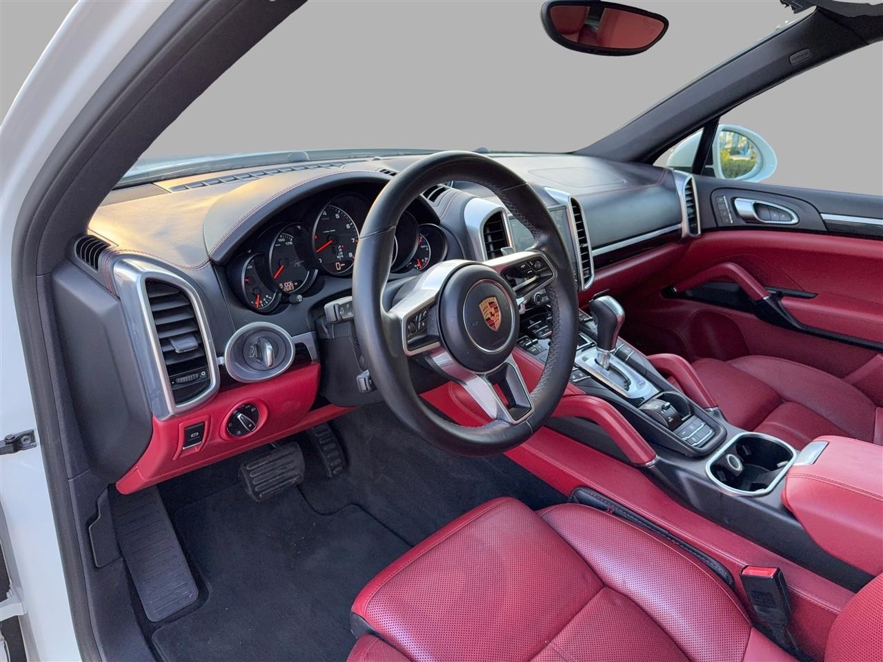 Porsche Cayennebase - Thumbnail 20