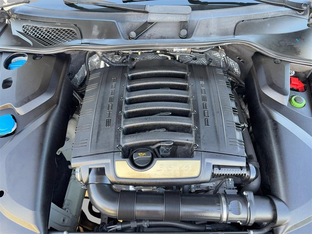 Porsche Cayennebase - Thumbnail 14