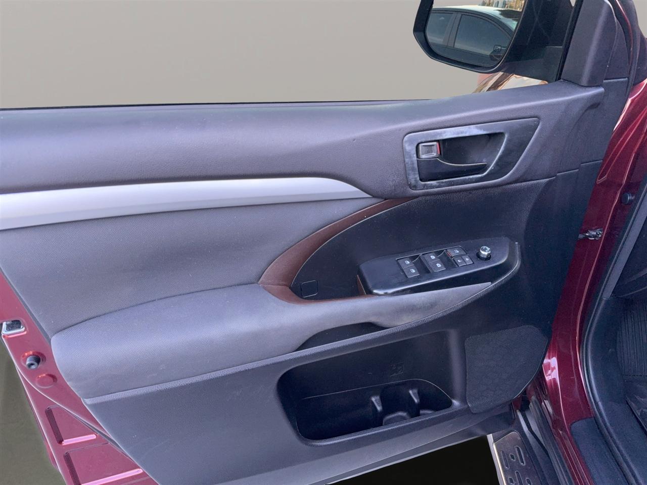 Toyota Highlanderle Fwd I4 - Thumbnail 16