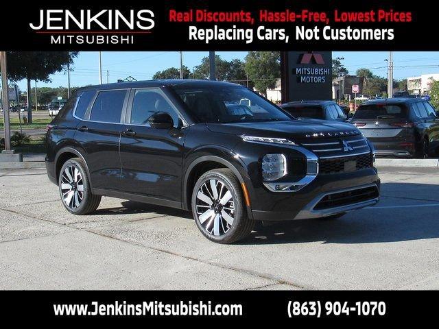 Mitsubishi Outlander - View 1