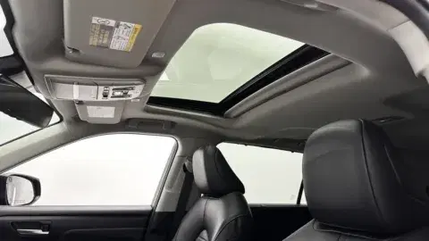 Toyota Highlander Xle - Thumbnail 6