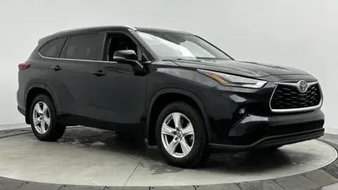 Toyota Highlander Xle - Thumbnail 4