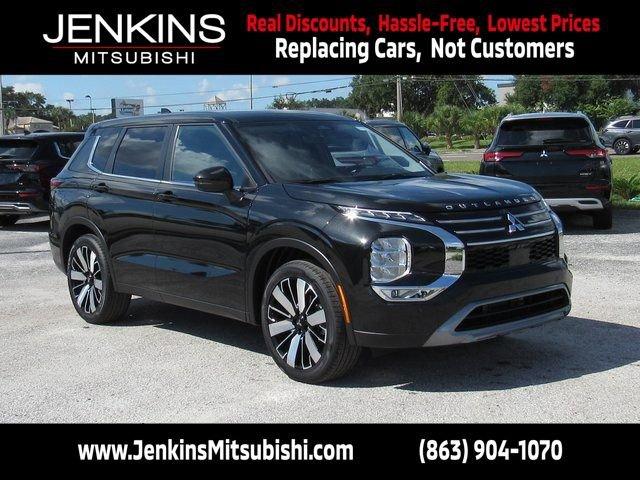 Mitsubishi Outlander - View 1