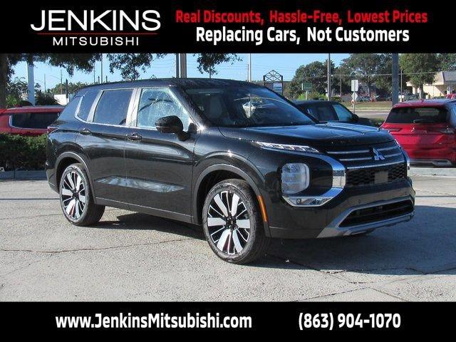 Mitsubishi Outlander - View 1