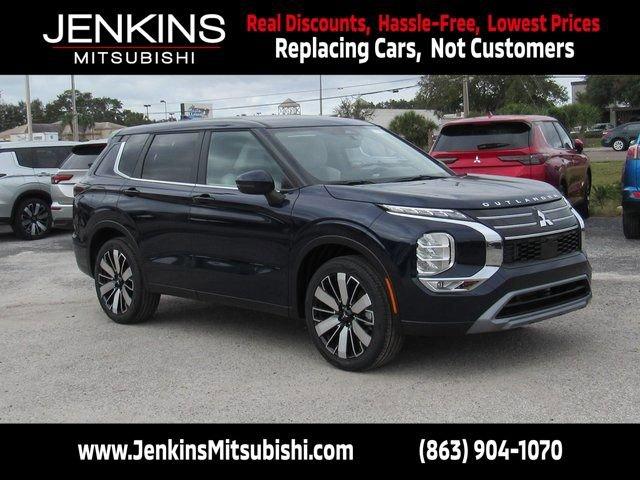 Mitsubishi Outlander - View 1