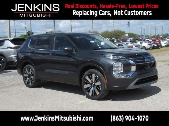 Mitsubishi Outlander - View 1