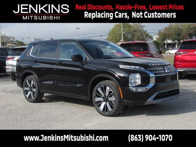 Mitsubishi Outlander - View 1