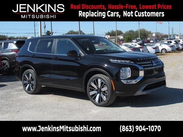 Mitsubishi Outlander - View 1