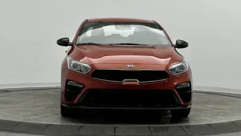 Kia Forte Gt-Line - Thumbnail 3