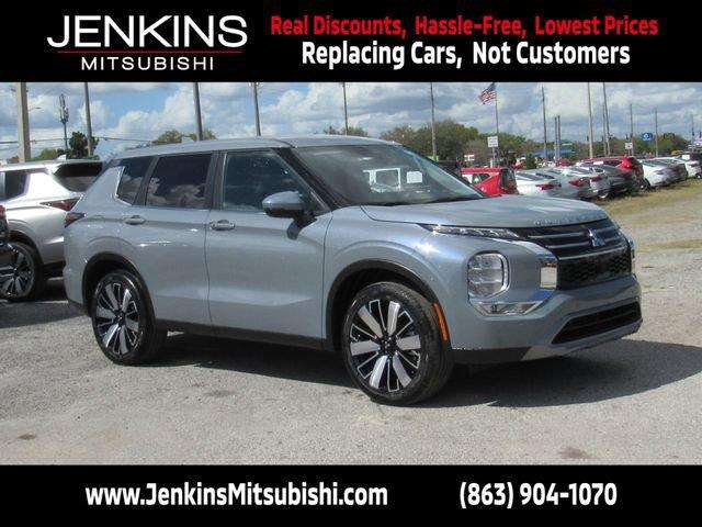 Mitsubishi Outlander - View 1