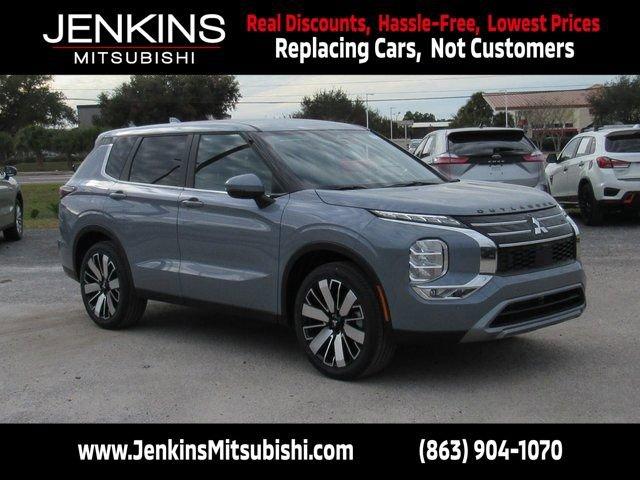 Mitsubishi Outlander - View 1