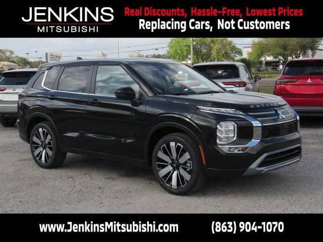 Mitsubishi Outlander - View 1