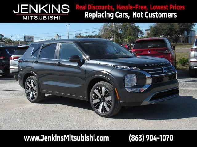 Mitsubishi Outlander - View 1