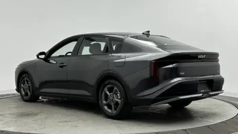 Kia K4 Lxs - Thumbnail 6