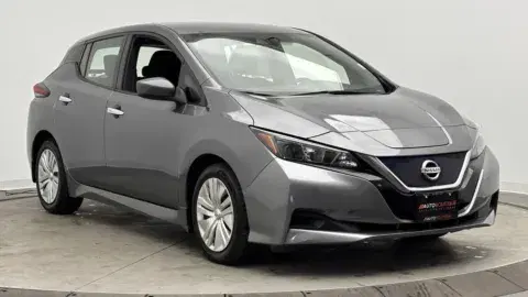 Nissan Leaf S - Thumbnail 4