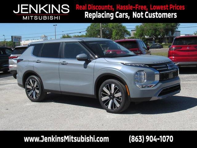 Mitsubishi Outlander - View 1