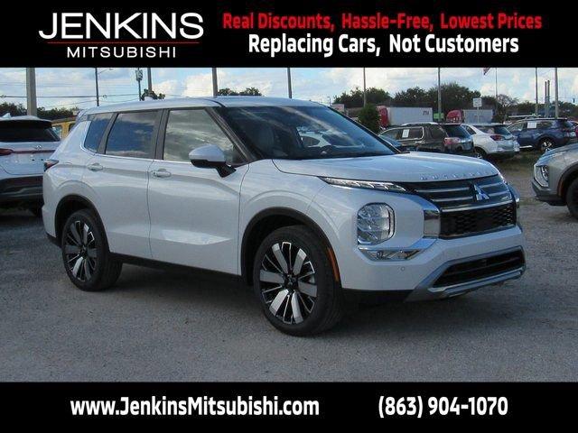 Mitsubishi Outlander - View 1