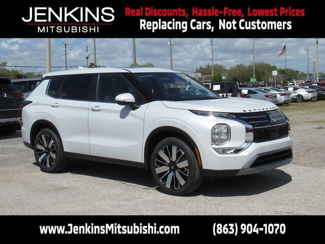 Mitsubishi Outlander - View 1