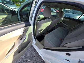 Toyota Corolla - Thumbnail 19