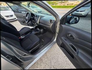 Nissan Versa - Thumbnail 2