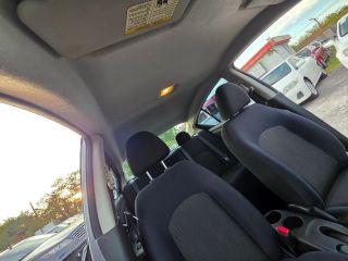 Nissan Versa - Thumbnail 4
